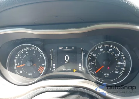 2015 Jeep Cherokee Latitude из США, поврежденный, VIN 1C4PJMCB2FW653046